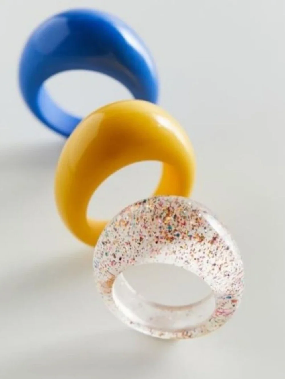 ❇️Urban Outfitters RARE Roxy Resin 3pc Ring Set NWOTags